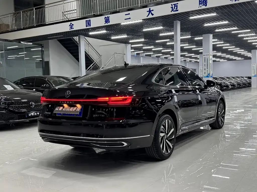 Volkswagen Passat — фото 6