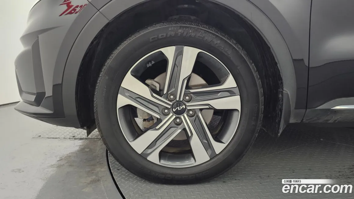 Kia Sorento — фото 5
