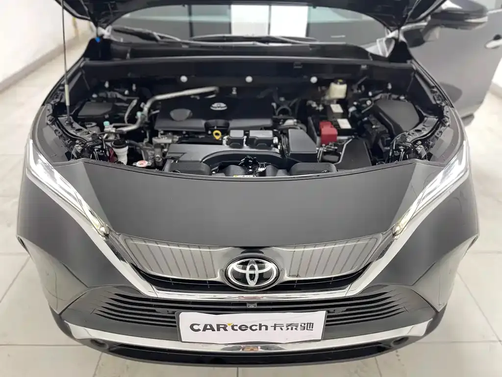 Toyota Harrier — фото 10