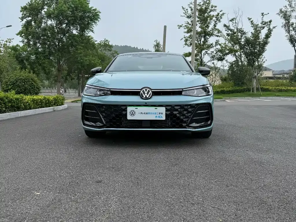 Volkswagen Passat — фото 2