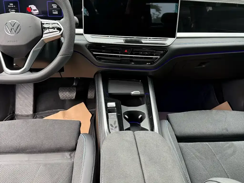 Volkswagen Passat — фото 6