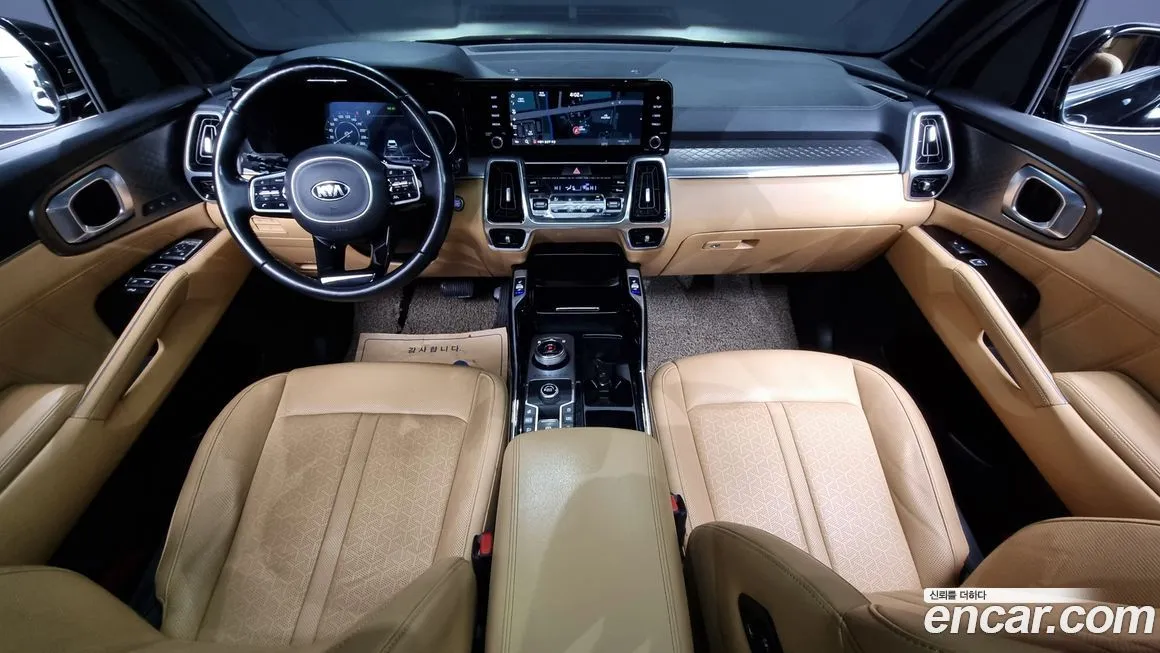 Kia Sorento — фото 7