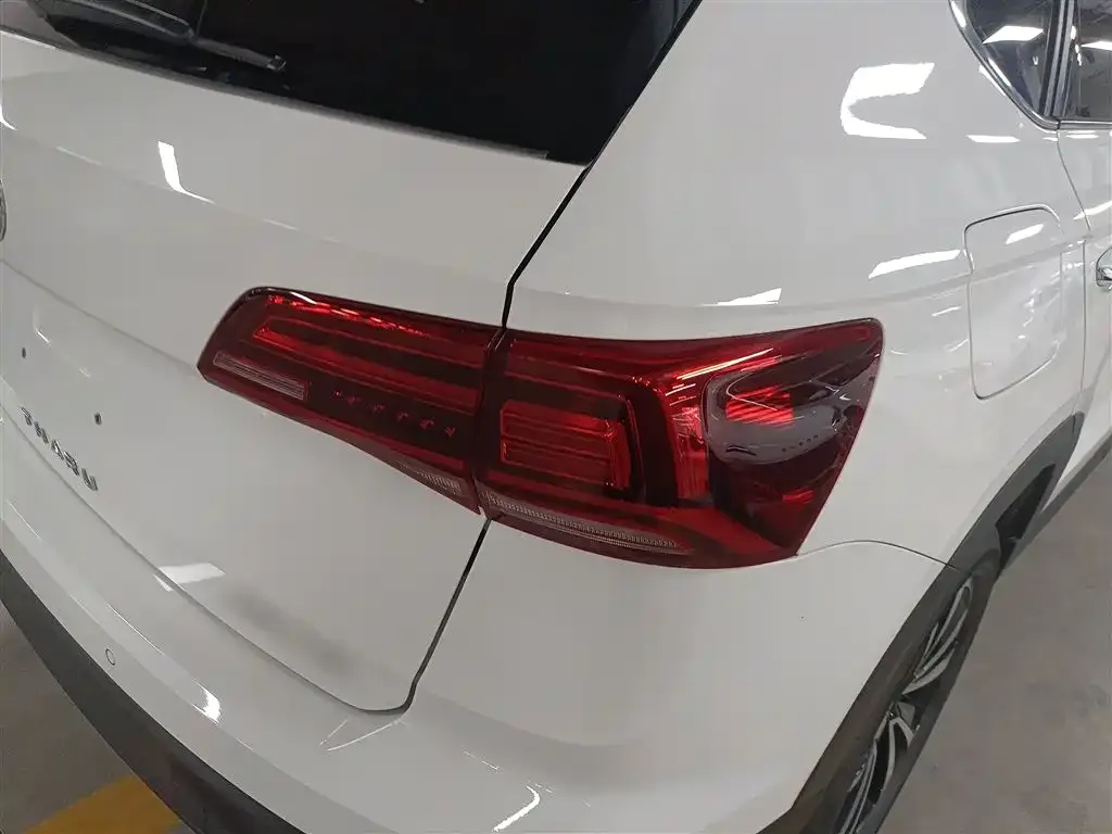 Volkswagen Tharu — фото 8