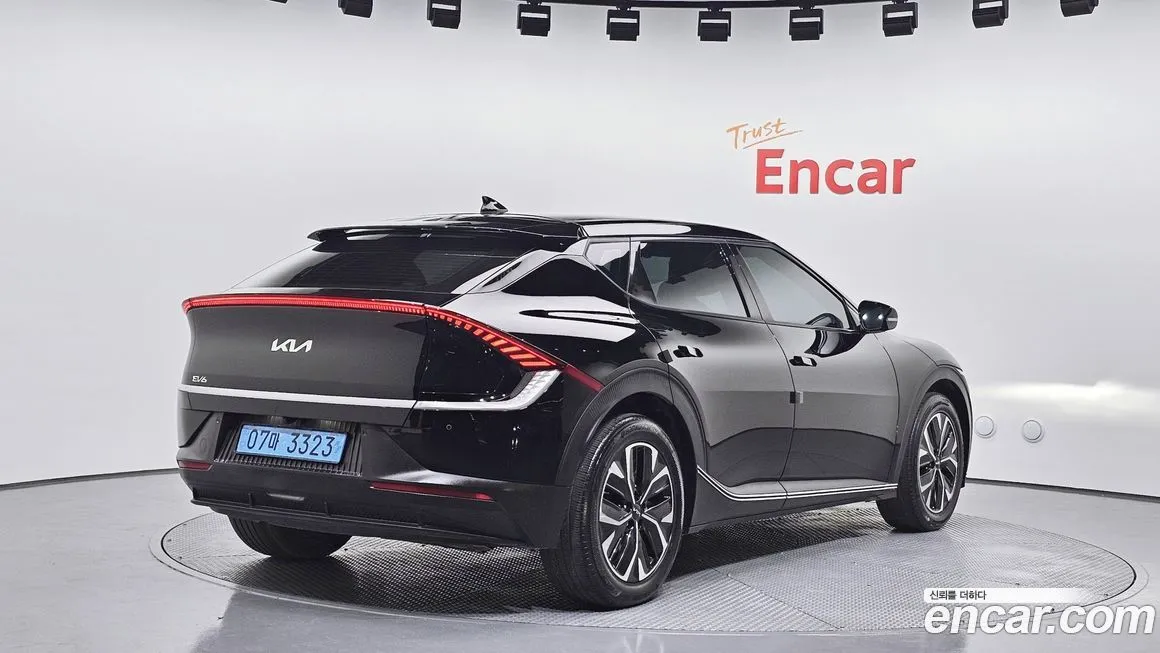 Kia EV6 — фото 2
