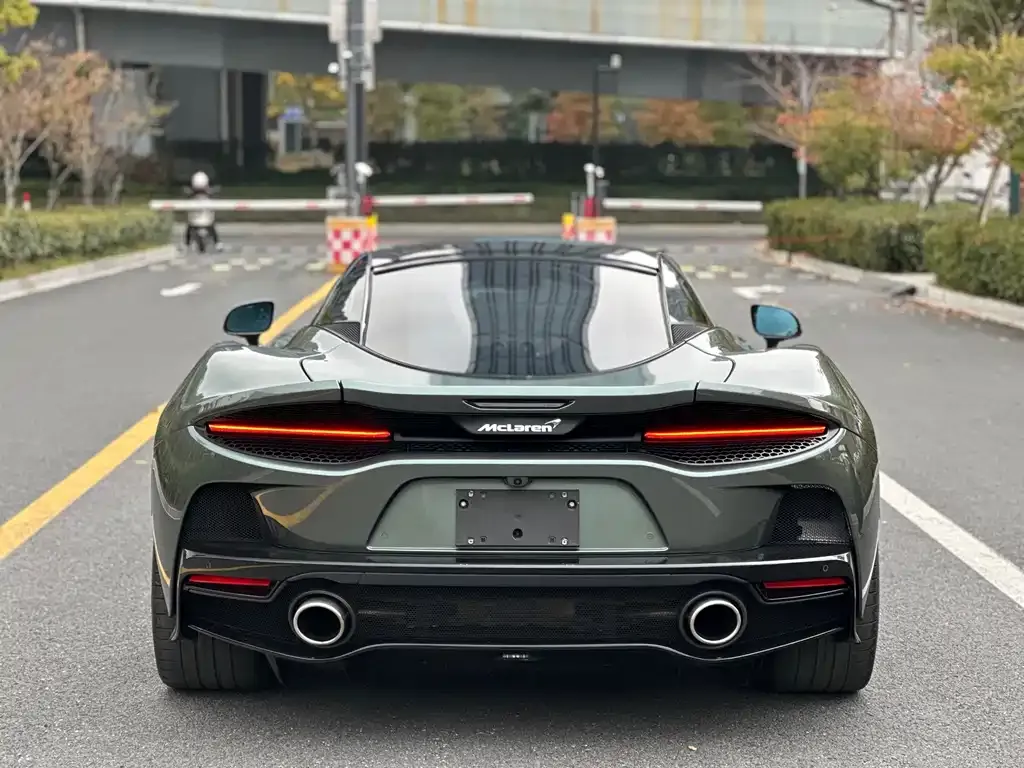McLaren GT — фото 9