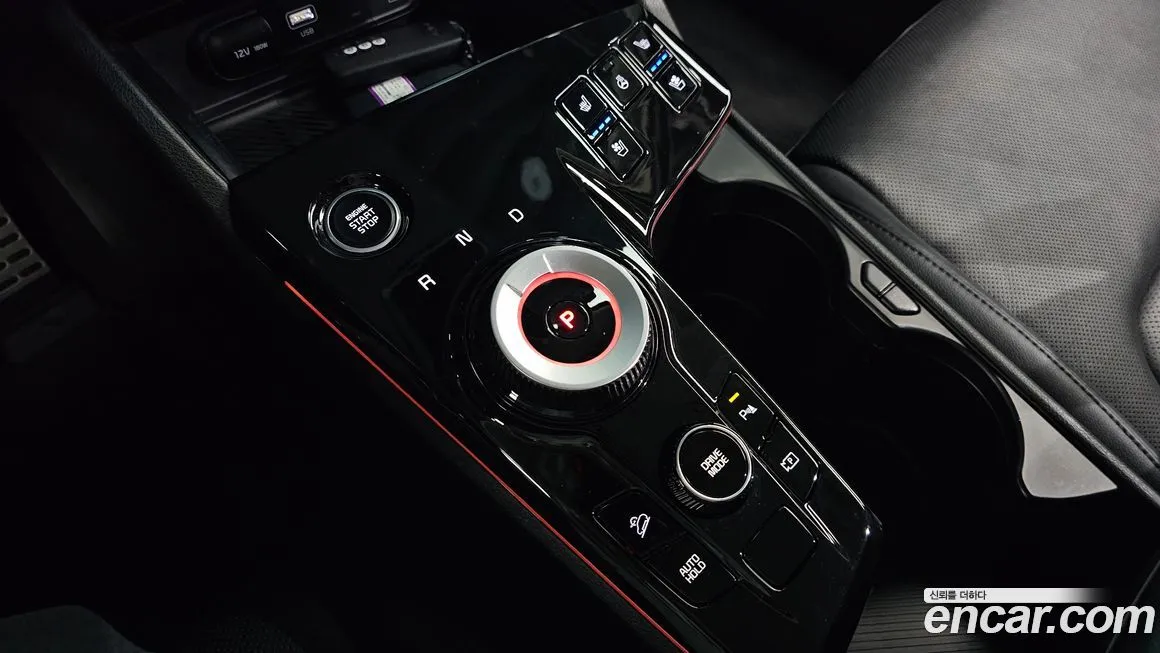 Kia Sportage — фото 9
