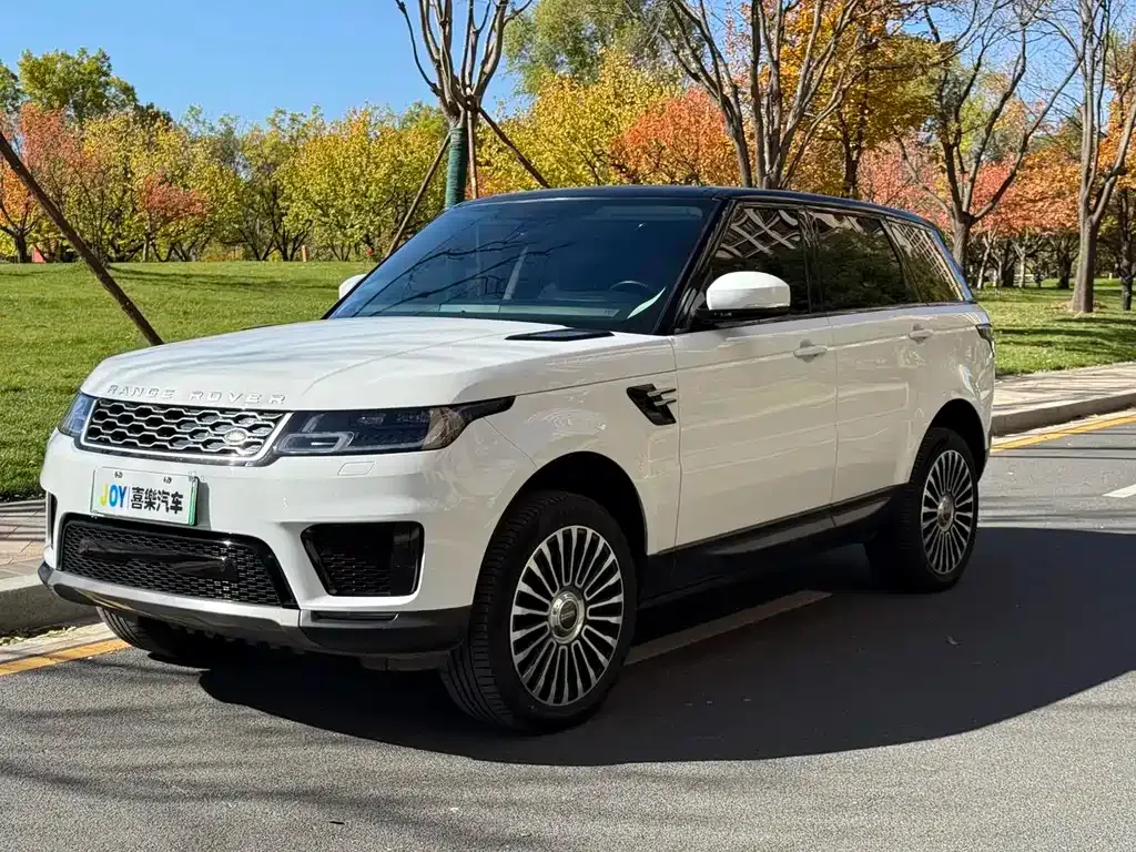 Land Rover Sport PHEV — фото 1