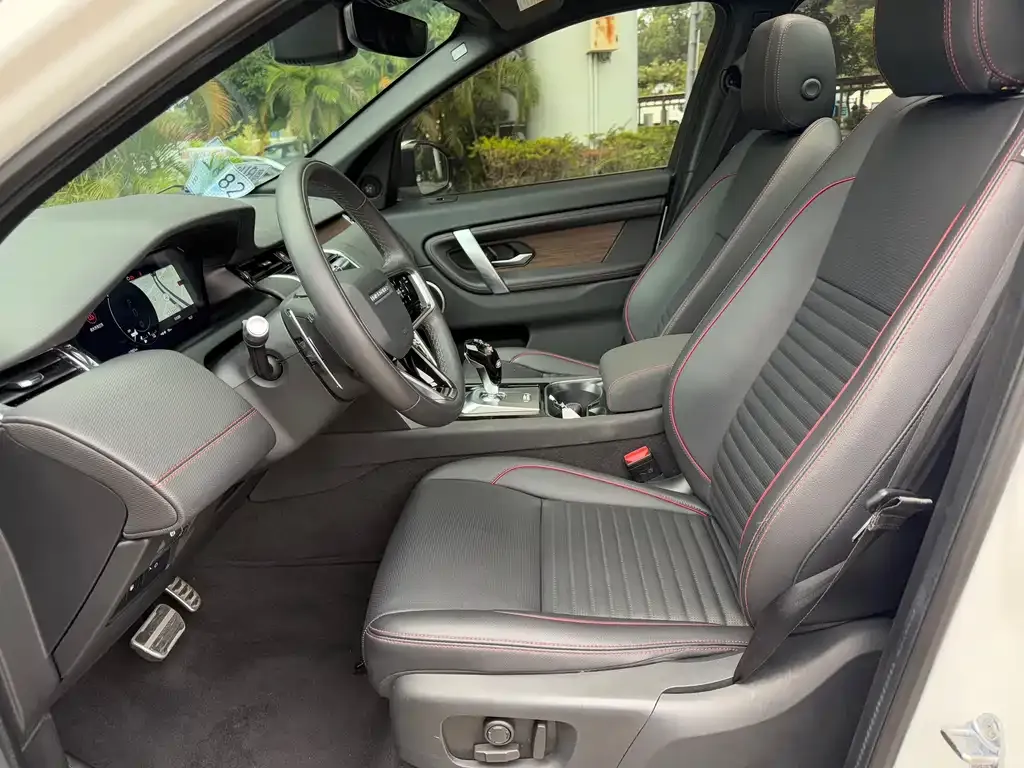 Land Rover Discovery Sport Hybrid — фото 10