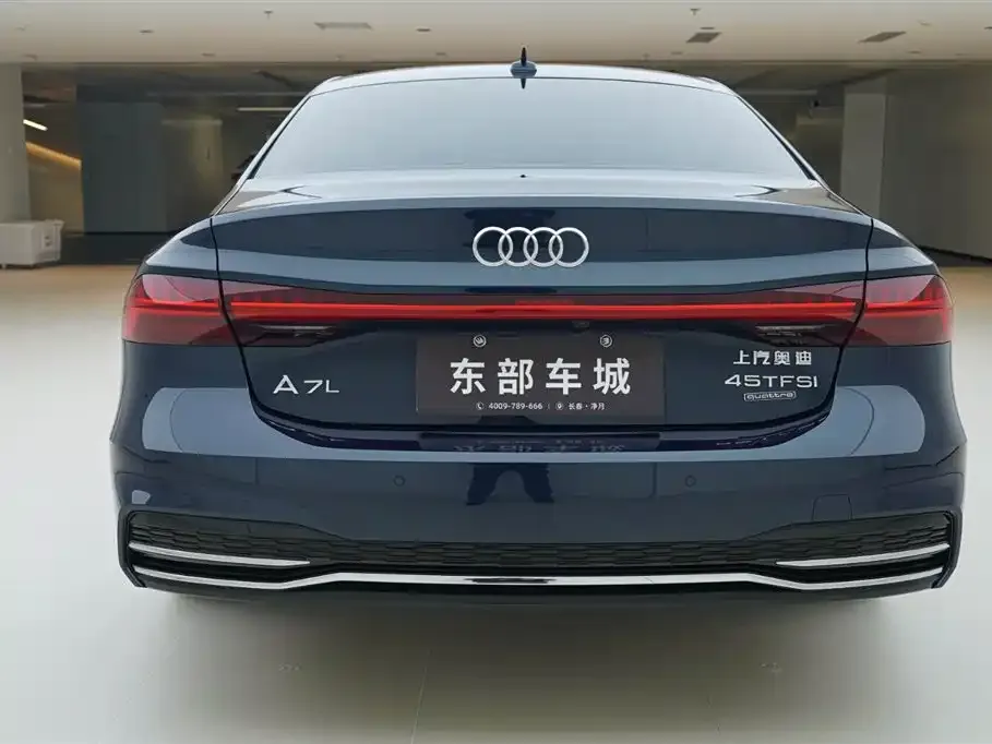Audi A7L — фото 5