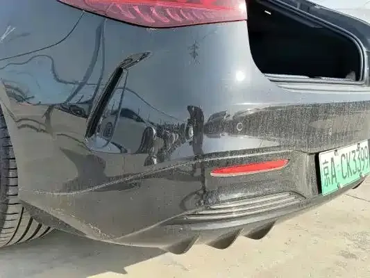Mercedes-Benz EQS AMG — фото 9