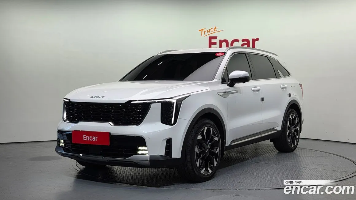 Kia Sorento — фото 1