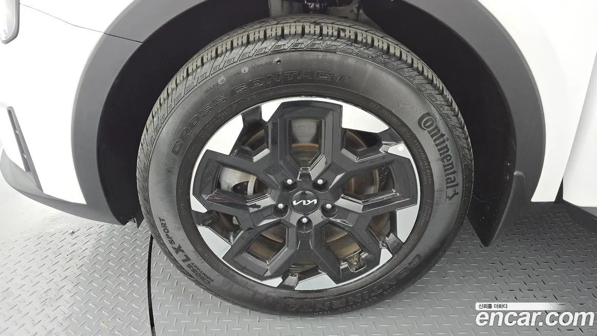 Kia Sorento — фото 5