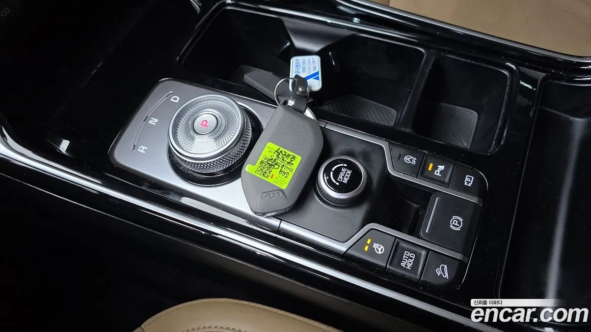 Kia Sorento — фото 9