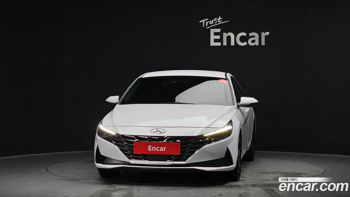 Hyundai AVANTE — фото 3