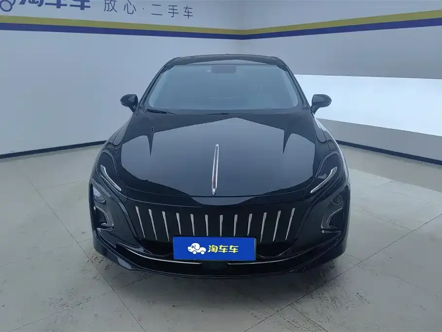 Hongqi E-QM5 — фото 2