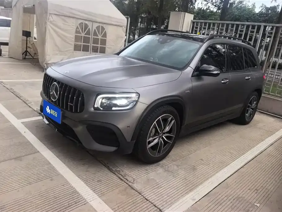 Mercedes-Benz GLB AMG — фото 1