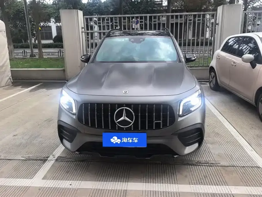 Mercedes-Benz GLB AMG — фото 2