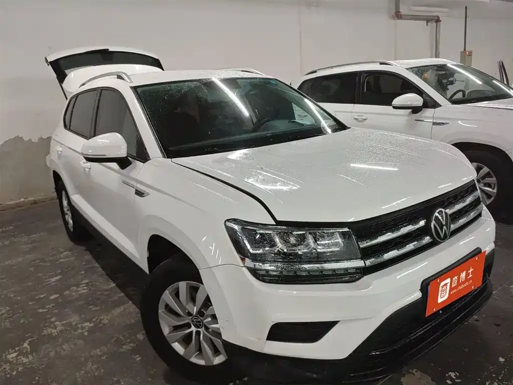 Volkswagen Tharu — фото 2