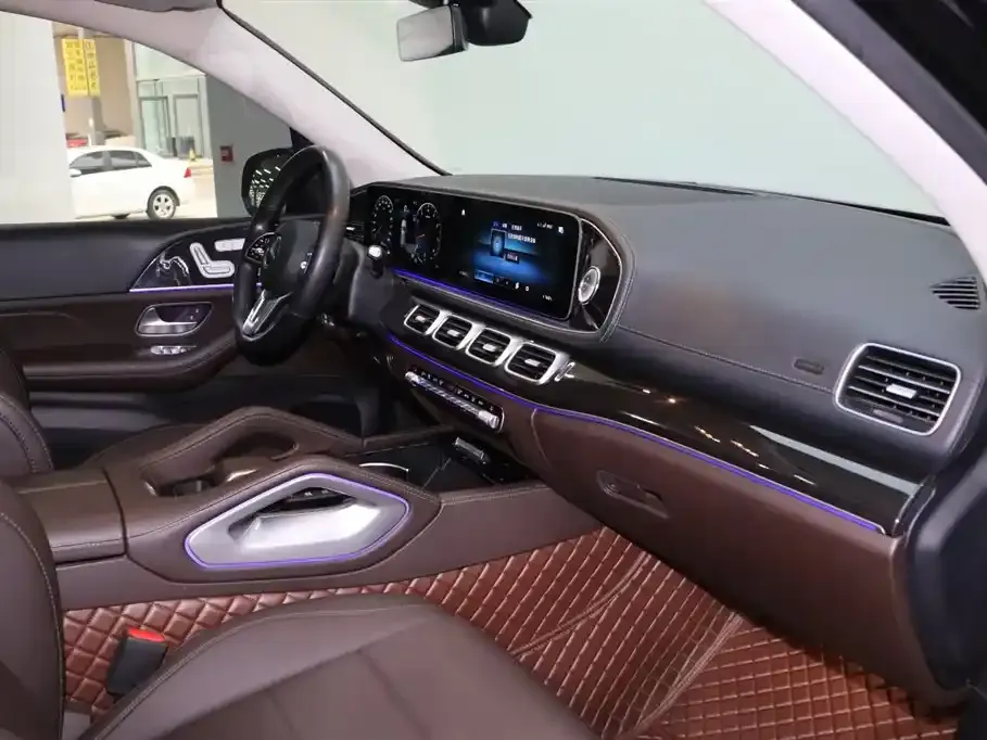 Mercedes-Benz GLE — фото 9