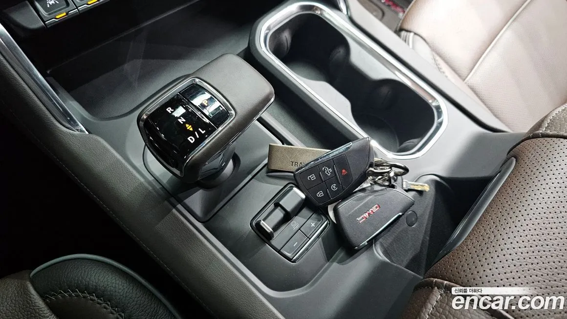GMC Sierra — фото 9
