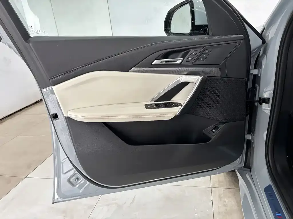 BMW X2 (Import) — фото 10