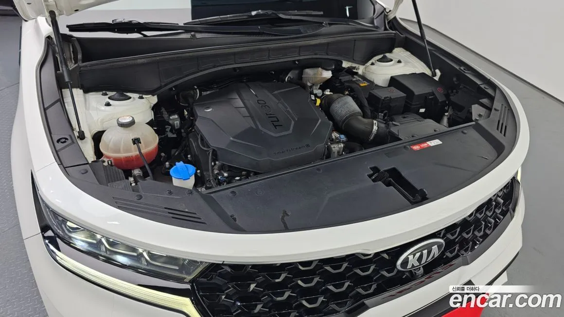 Kia Sorento — фото 6