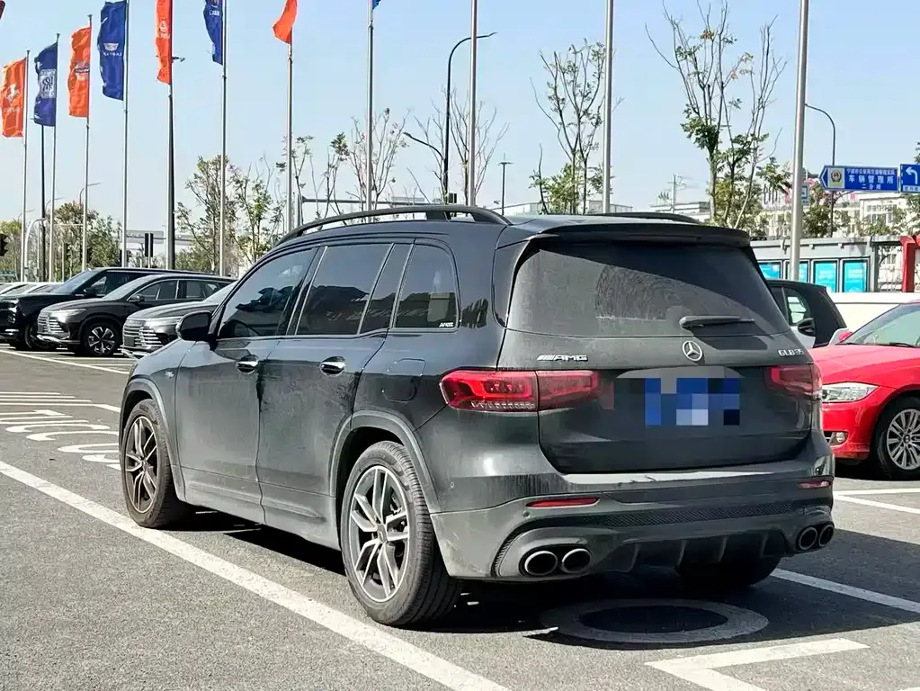Mercedes-Benz GLB AMG — фото 9