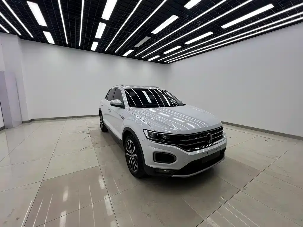 Volkswagen T-Roc — фото 3