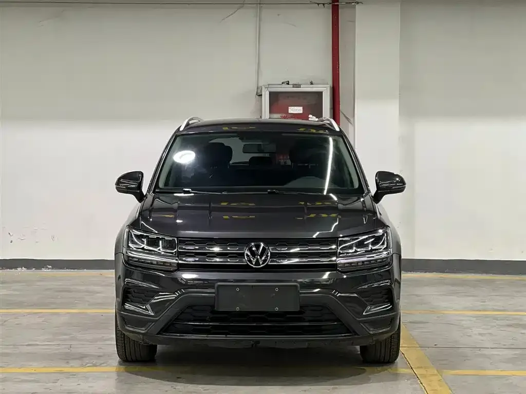 Volkswagen Tharu — фото 2
