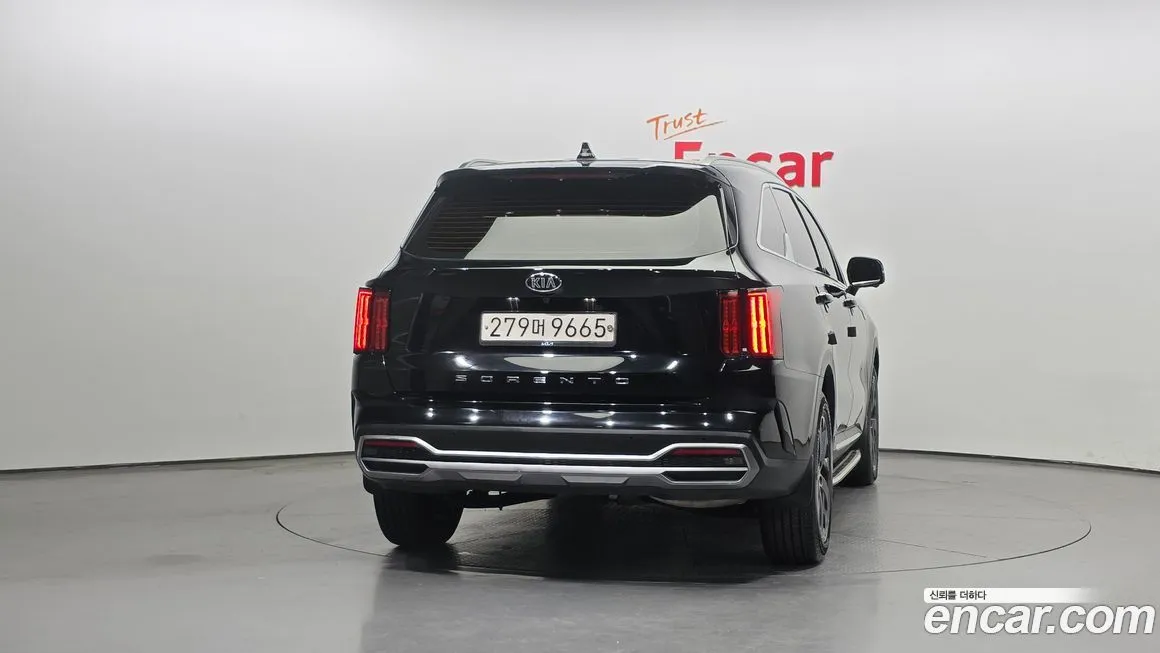 Kia Sorento — фото 4