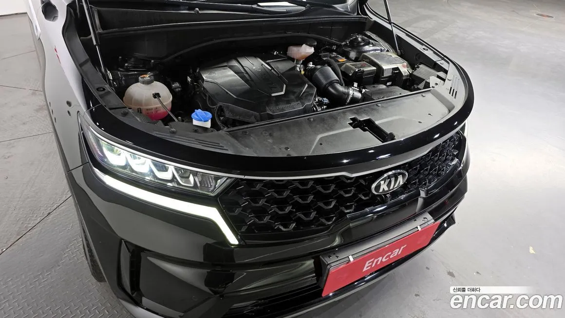Kia Sorento — фото 6