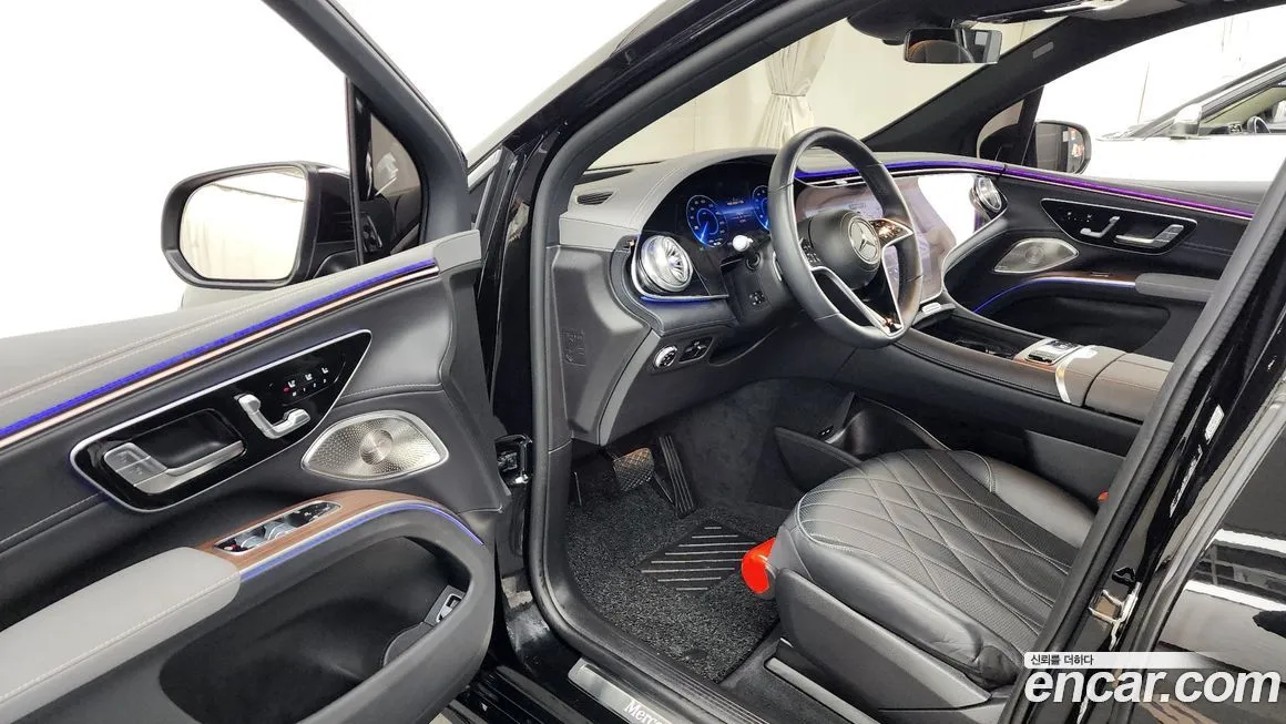 Mercedes-Benz EQS — фото 10
