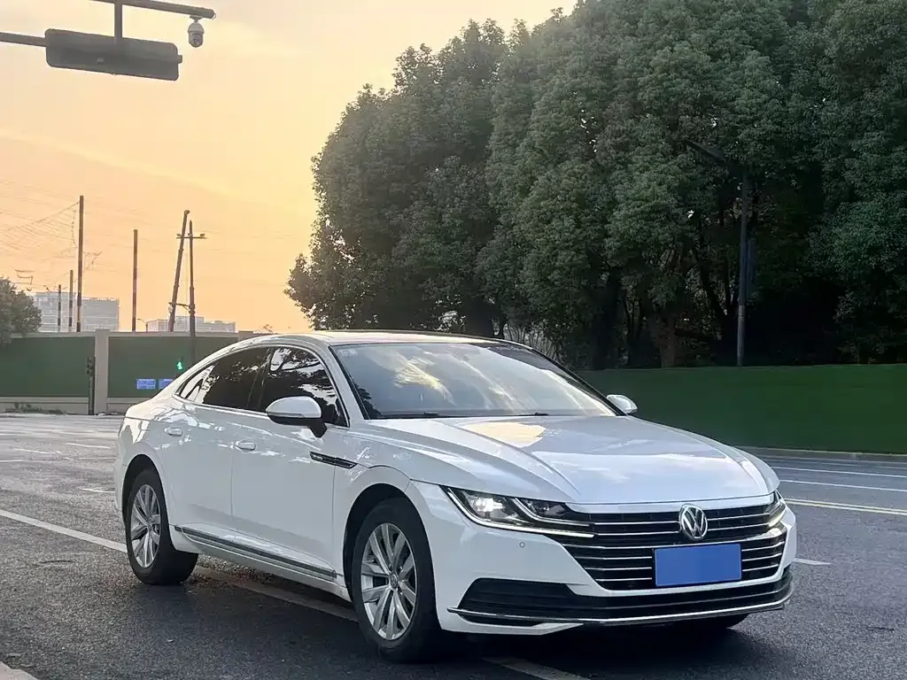Volkswagen CC — фото 3