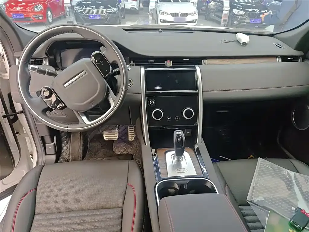 Land Rover Discovery Sport — фото 10