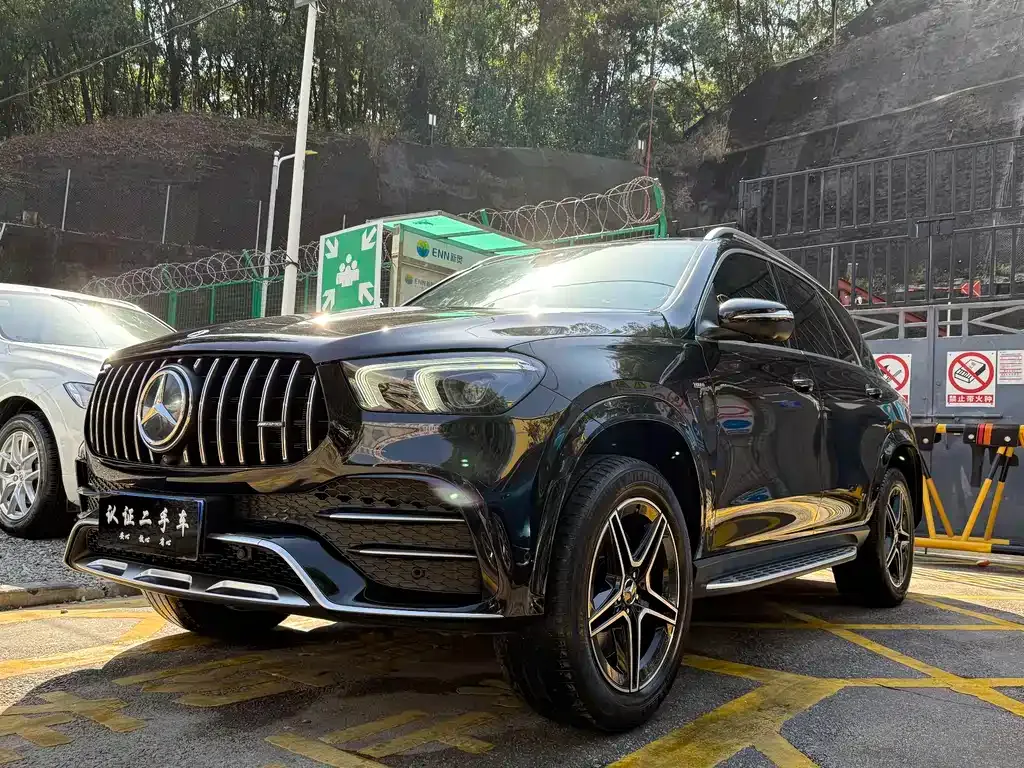 Mercedes-Benz GLE AMG — фото 1