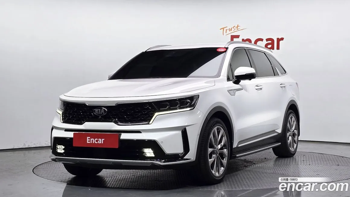 Kia Sorento — фото 1
