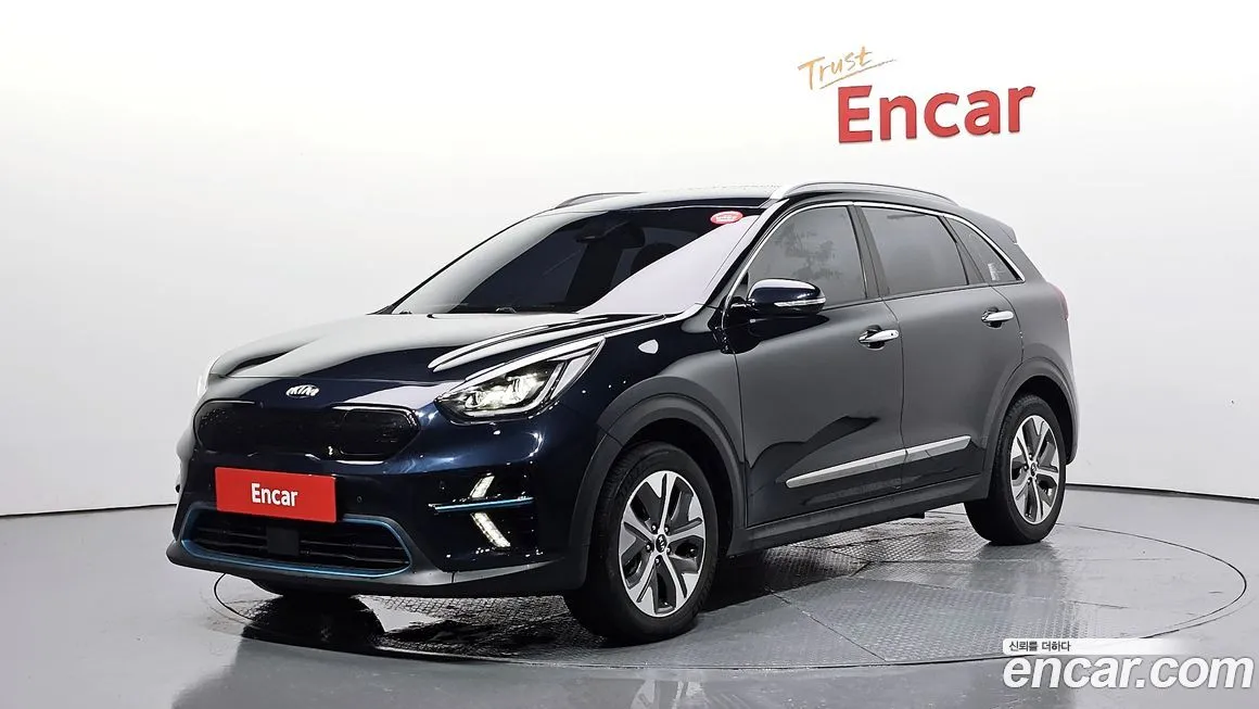 Kia Niro — фото 1