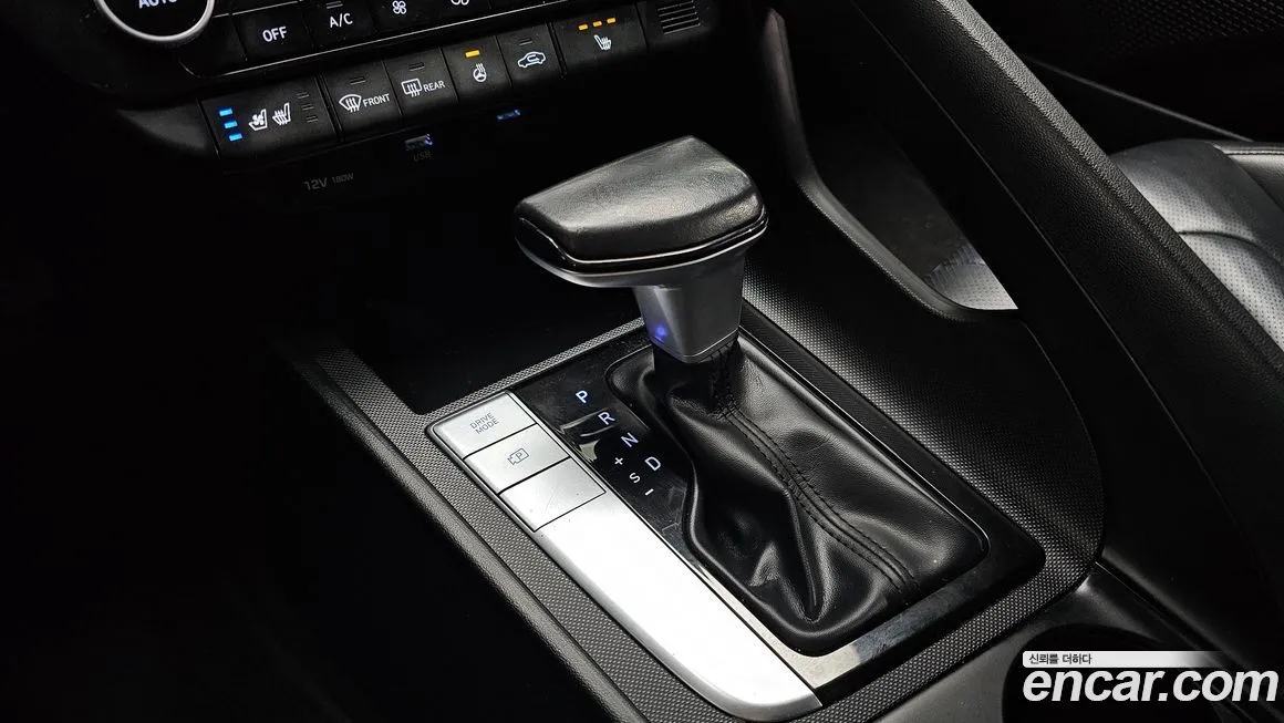 Hyundai AVANTE — фото 9