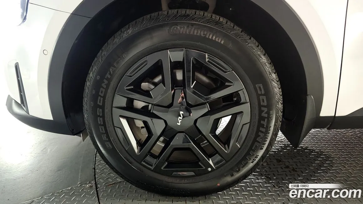 Kia Sorento — фото 5