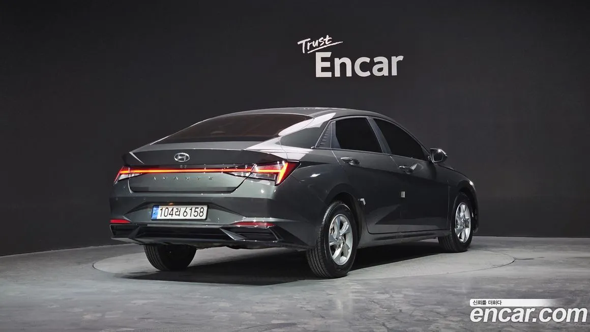 Hyundai AVANTE — фото 2