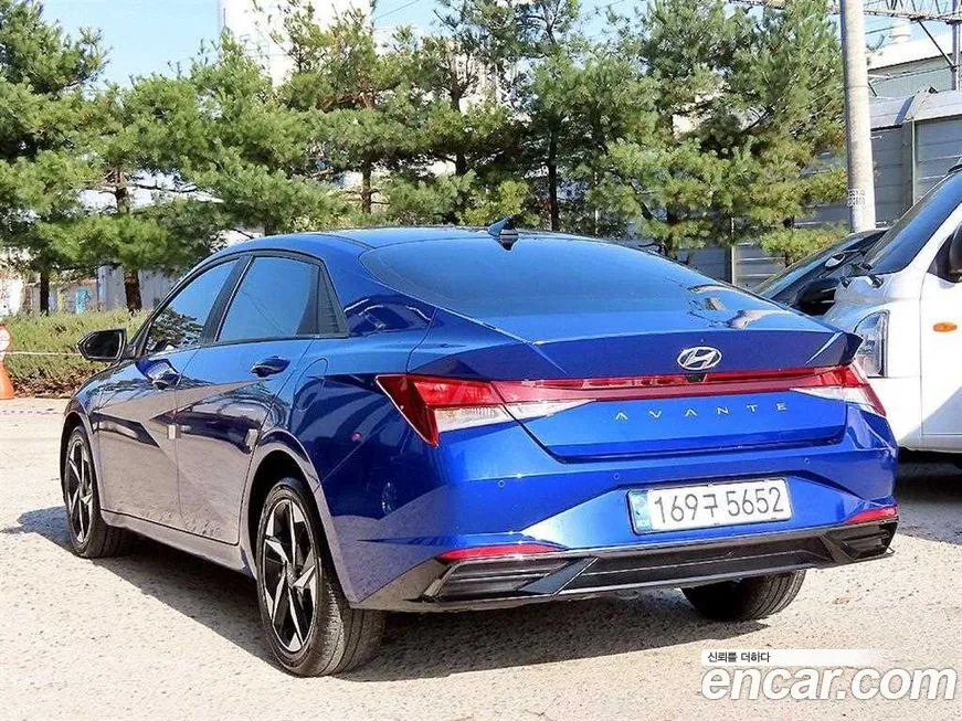 Hyundai AVANTE — фото 2
