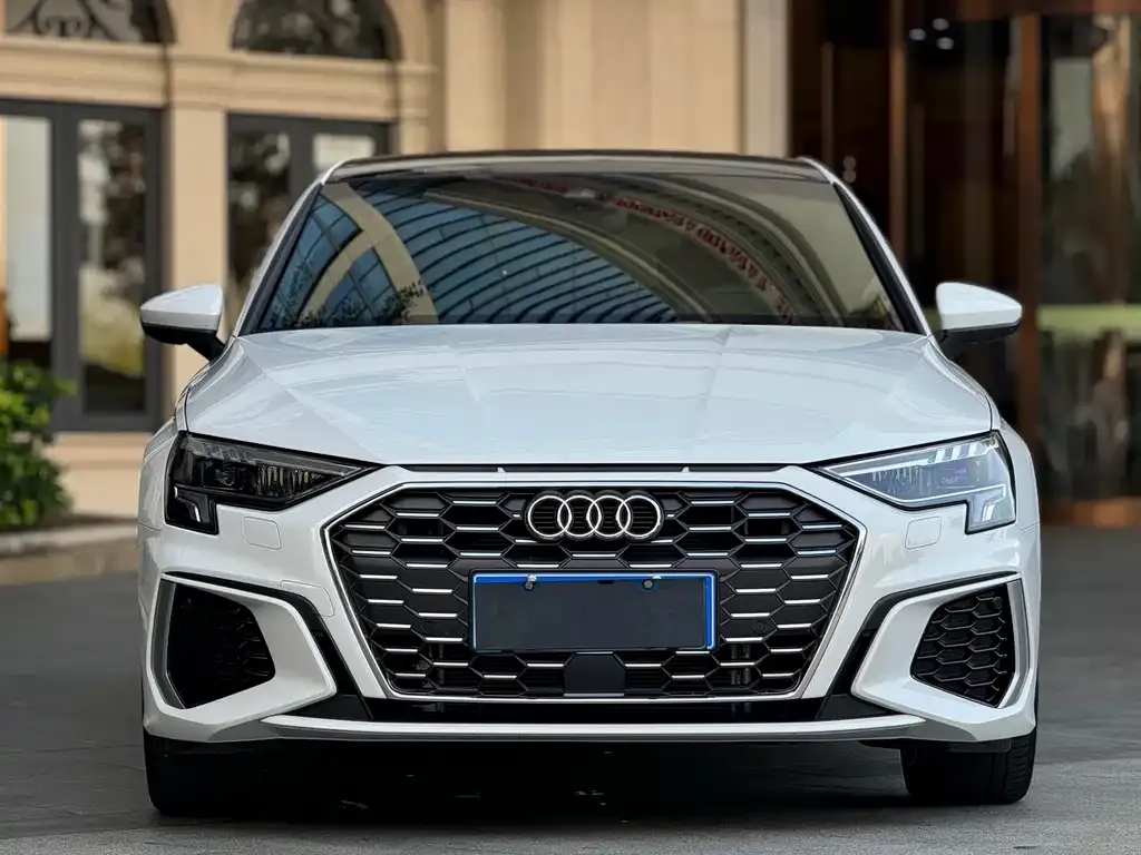 Audi A3 — фото 2