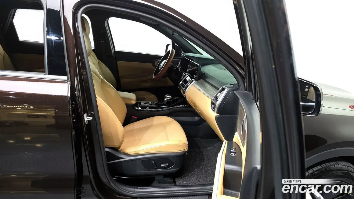 Kia Sorento — фото 10