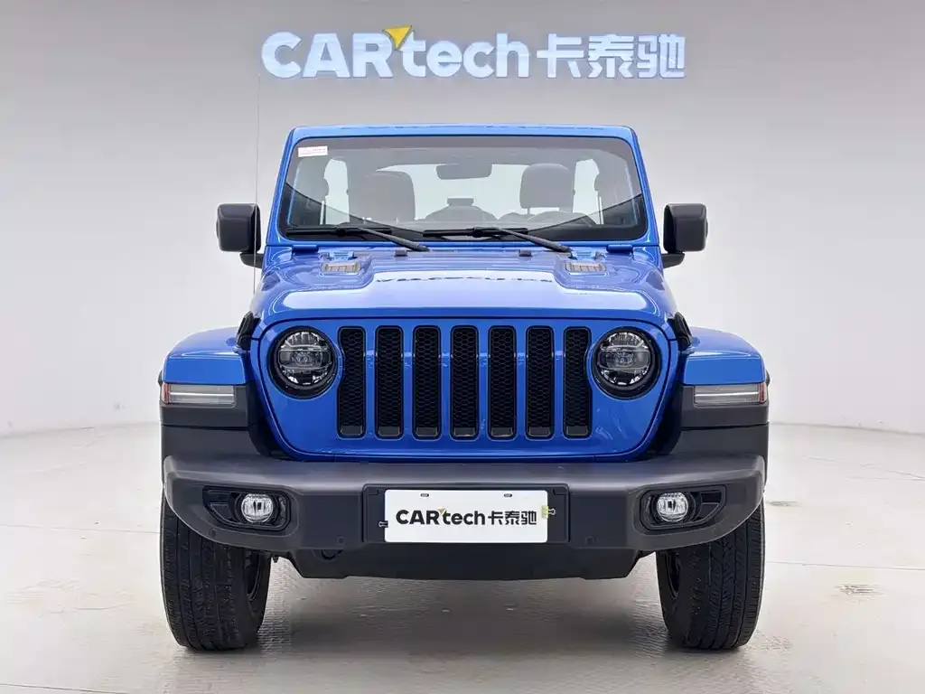 Jeep Wrangler — фото 3