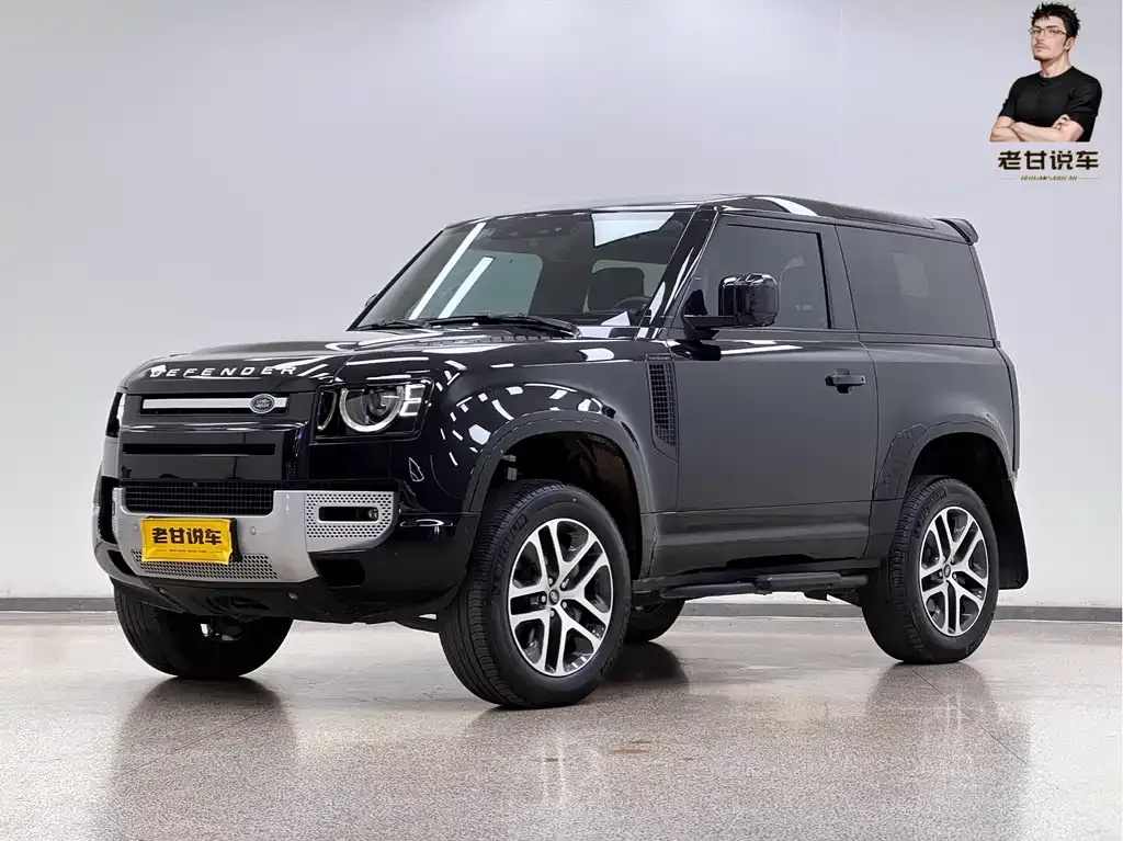 Land Rover Defender — фото 1