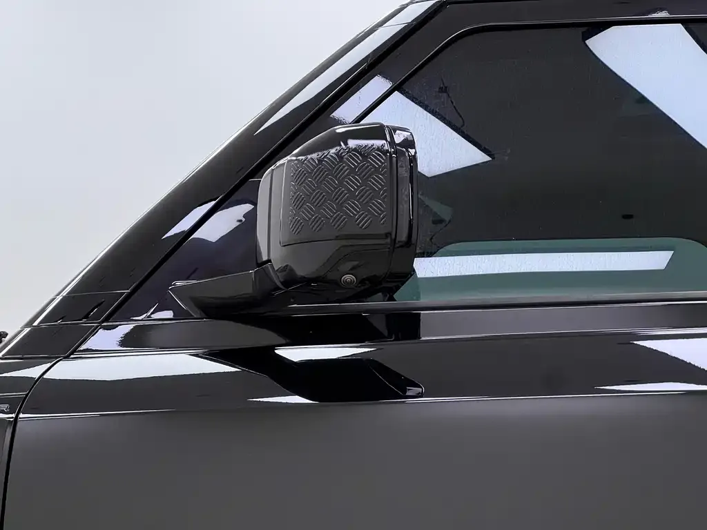 Land Rover Defender — фото 10
