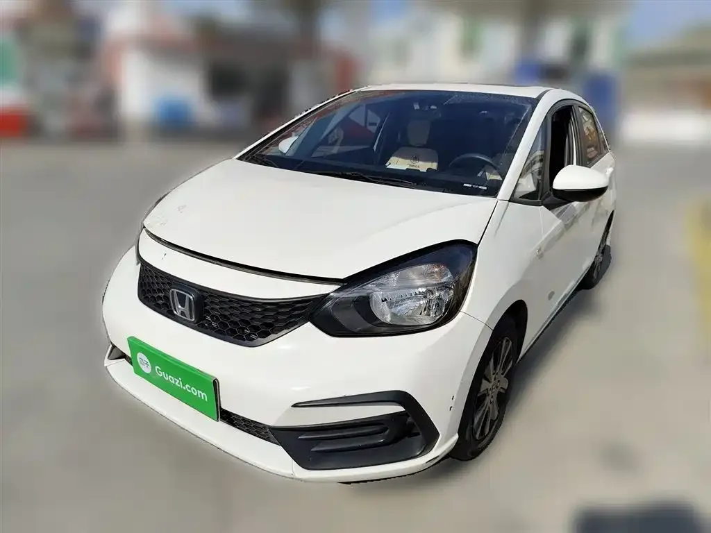 Honda Fit — фото 1