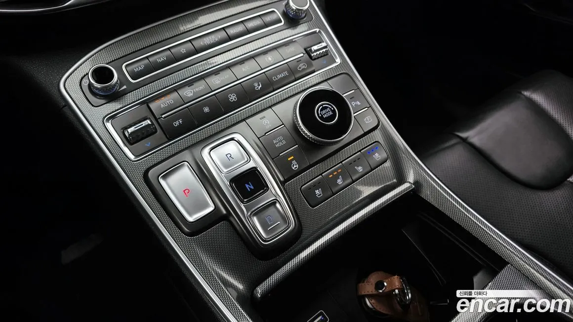 Hyundai Santafe — фото 9