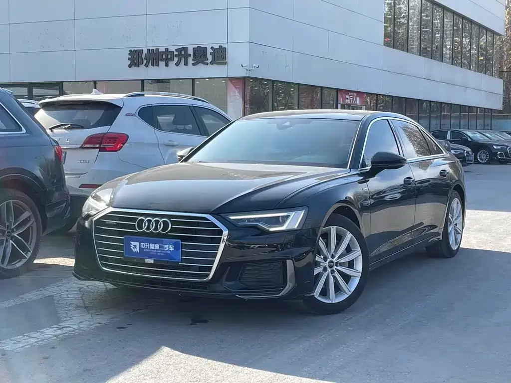 Audi A6L — фото 2