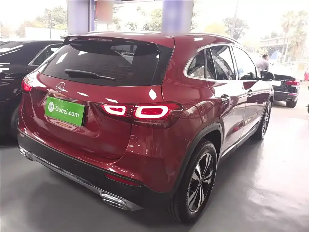 Mercedes-Benz GLA — фото 7